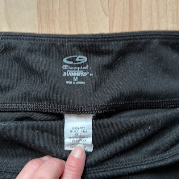 Champion Shorts - Picture 2 of 2